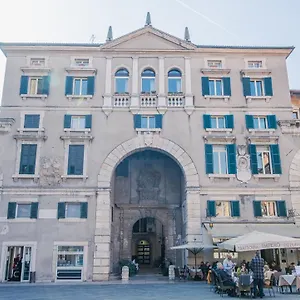 2* Maison d'hôtes Domus Nova Palace - Italian Homing