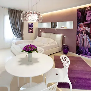 Opera Relais De Charme - Apartahotel